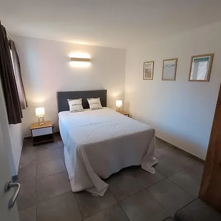 Mini 4-6 Pers. Les Hameaux De Saint Cyprien Apartment Lecci