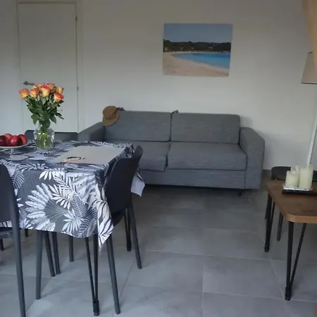 Mini 4-6 Pers. Les Hameaux De Saint Cyprien Apartment *