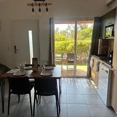 Mini 4-6 Pers. Les Hameaux De Saint Cyprien * Lecci